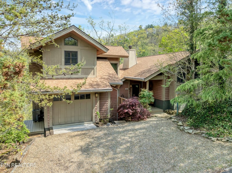 225 Kelly Ridge Rd, Townsend, TN 37882