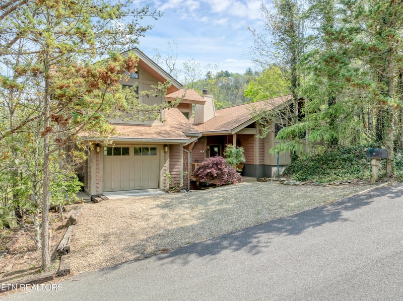 225 Kelly Ridge Rd, Townsend, TN 37882