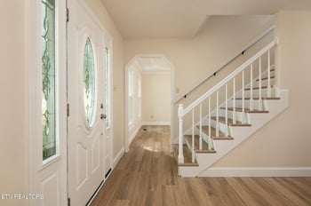 225 Long Bow Rd, Knoxville, TN 37934
