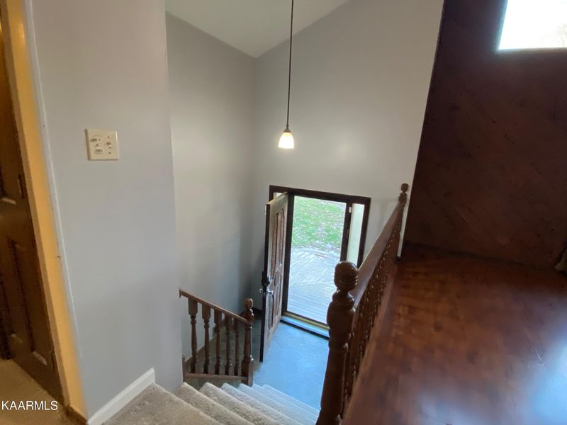 225 Norman Rd, Powell, TN 37849