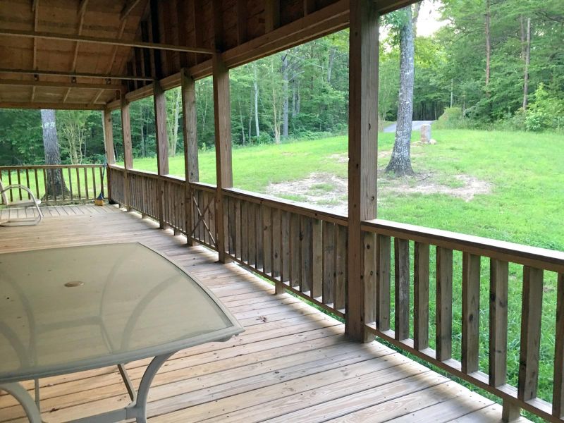 225 Smithfield Rd, Tellico Plains, TN 37385