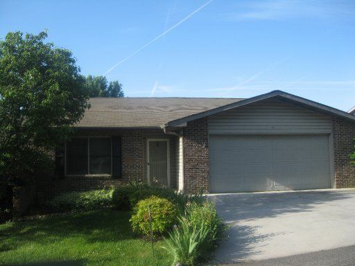 225 Villa Dr, Seymour, TN 37865