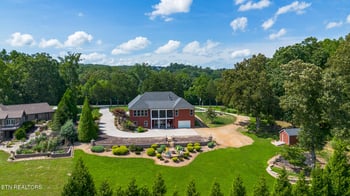 225 W Shore Dr, Rockwood, TN 37854