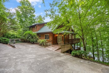 225 Yacht Club Ln, Andersonville, TN 37705
