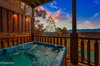 2251 Upper Middle Creek Rd, Sevierville, TN 37876