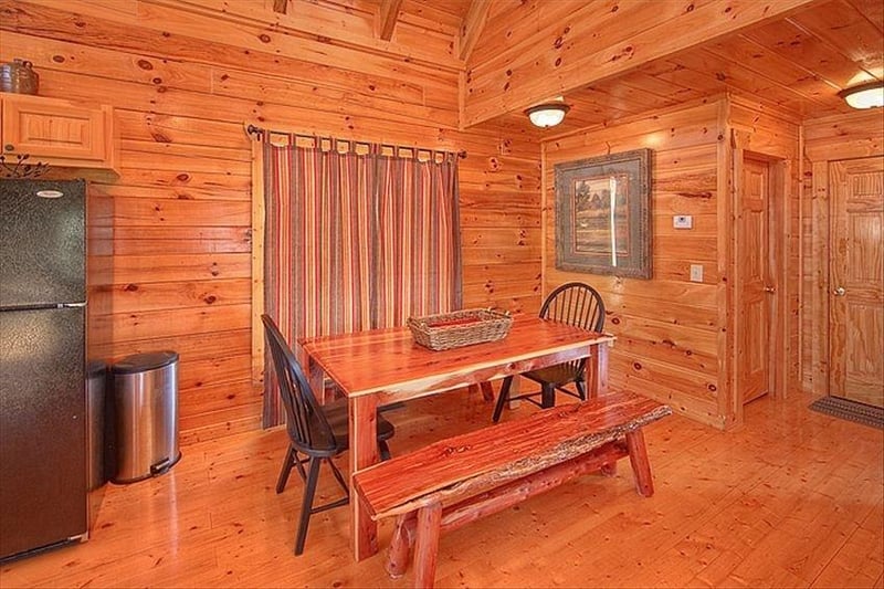 2251 Upper Middle Creek Unit 18 Rd, Pigeon Forge, TN 37876