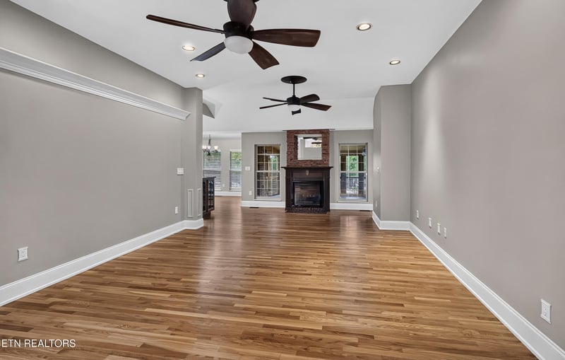 2254 Argonne Dr, Maryville, TN 37804