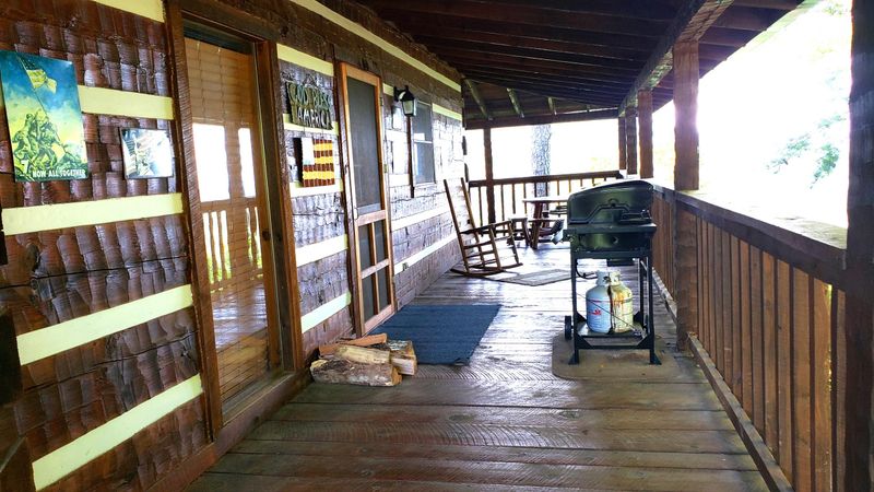 2254 Windswept View Way, Sevierville, TN 37876