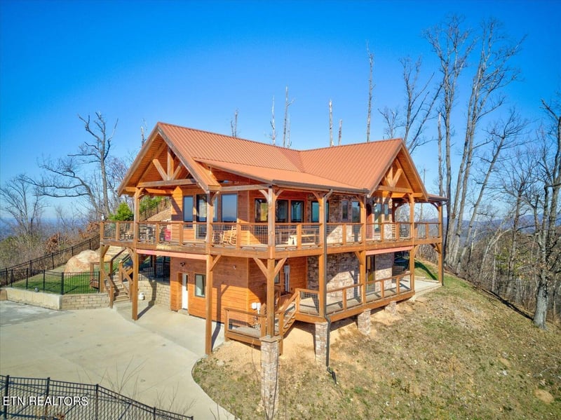 2255 Patterson Lead Way, Sevierville, TN 37876