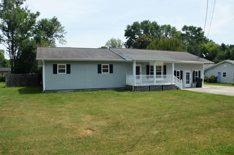 226 Estates Dr, Sevierville, TN 37862