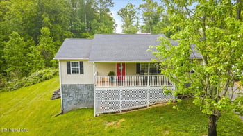 226 Mckinney Rd, Lafollette, TN 37766