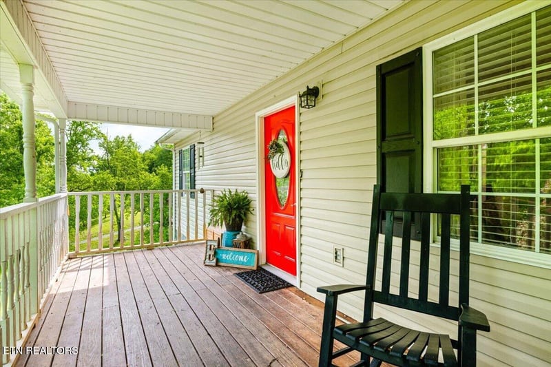 226 Mckinney Rd, Lafollette, TN 37766