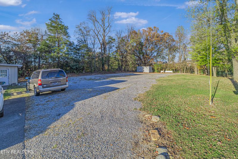 226 Mill View Dr, Pigeon Forge, TN 37863