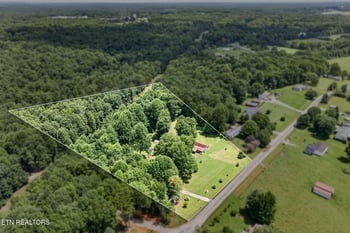 226 Westwood Blvd, Crossville, TN 38571