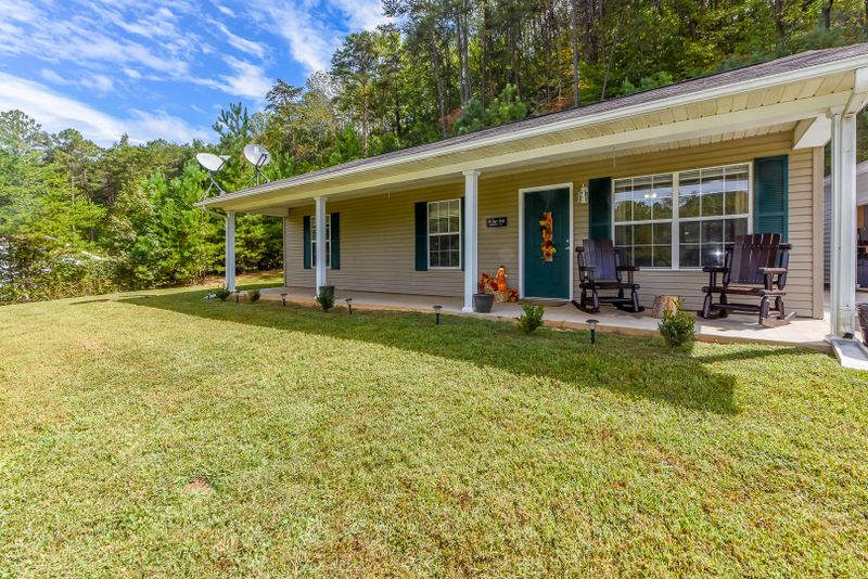 2266 Mcspadden Rd, Maryville, TN 37803