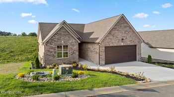 2267 Boulder Crest Ln, Sevierville, TN 37876