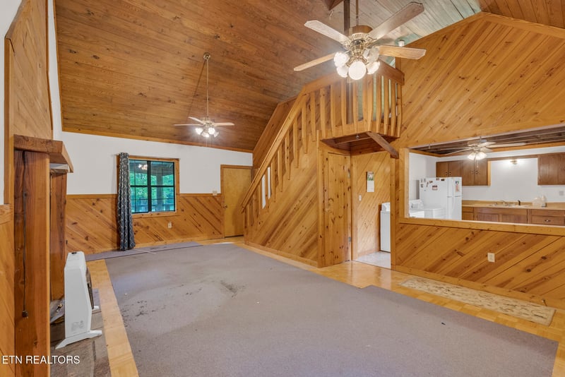 227 Bart Woolum, Lancing, TN 37770