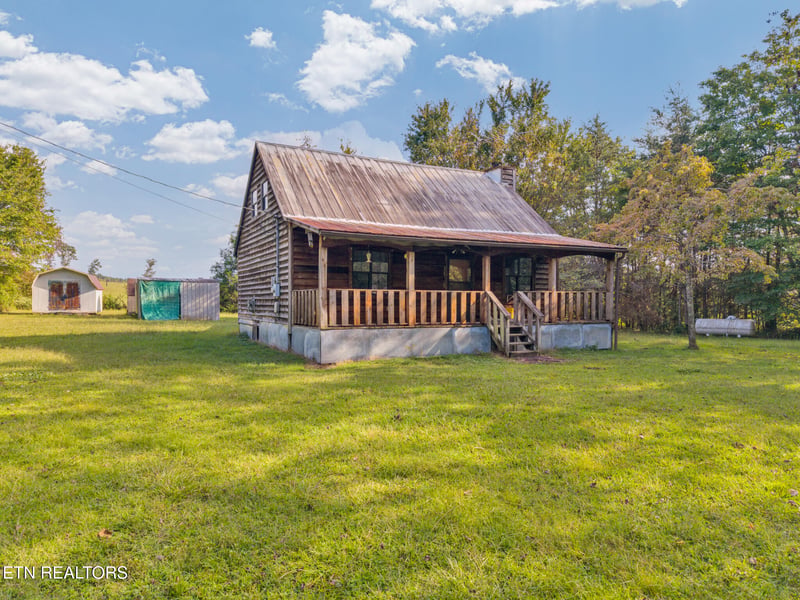 227 Bart Woolum, Lancing, TN 37770