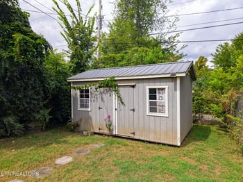 227 E Burwell Ave, Knoxville, TN 37917