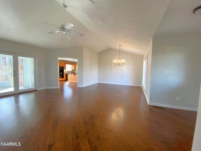 227 Gadusi Way, Loudon, TN 37774
