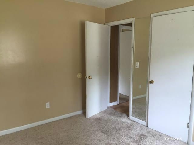 227 Greendale Ln, Powell, TN 37849