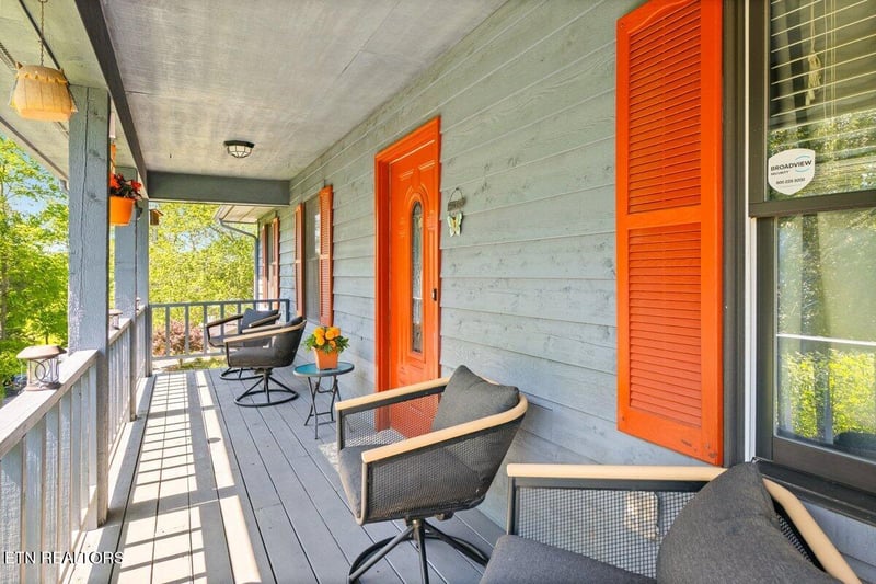 227 Lone Ridge Ln, Clinton, TN 37716