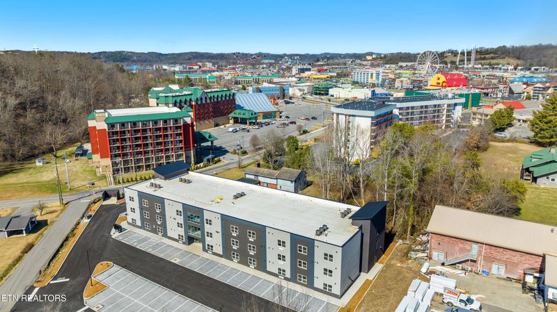 227 Sharon Dr #214, Pigeon Forge, TN 37863