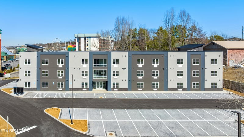 227 Sharon Dr #315, Pigeon Forge, TN 37863