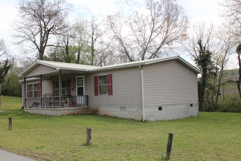 2275 Ruritan Rd, Harriman, TN 37748