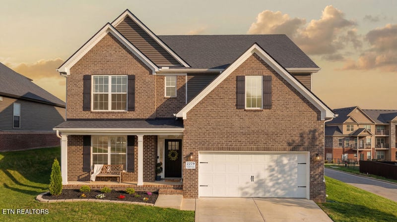 2279 Waterstone Blvd, Knoxville, TN 37932