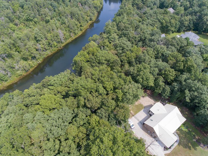 228 Basses Creek Ln, Crossville, TN 38572