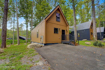 228 Braydens Way, Gatlinburg, TN 37738