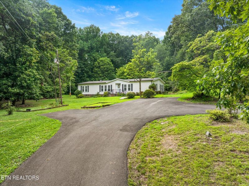 228 County Road 135, Athens, TN 37303