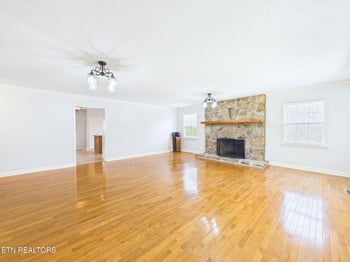 228 County Road 326, Sweetwater, TN 37874