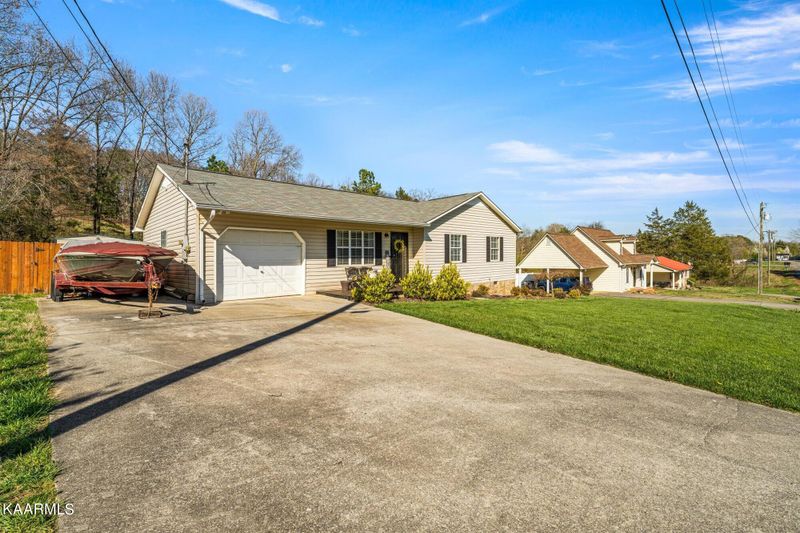 228 County Road 587, Englewood, TN 37329