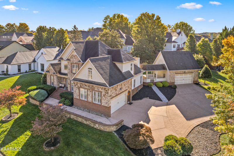 228 Lochmere Dr, Morristown, TN 37814