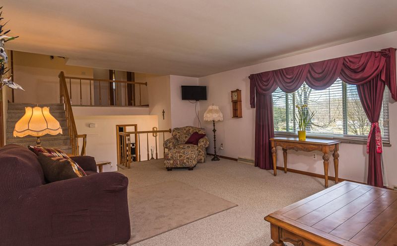 228 Morning Dr, Harriman, TN 37748