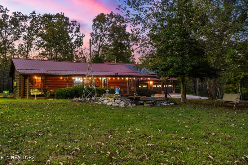 228 Pattie Gap Rd, Philadelphia, TN 37846