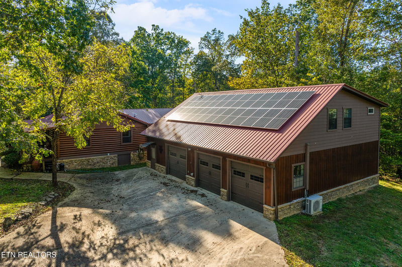 228 Pattie Gap Rd, Philadelphia, TN 37846