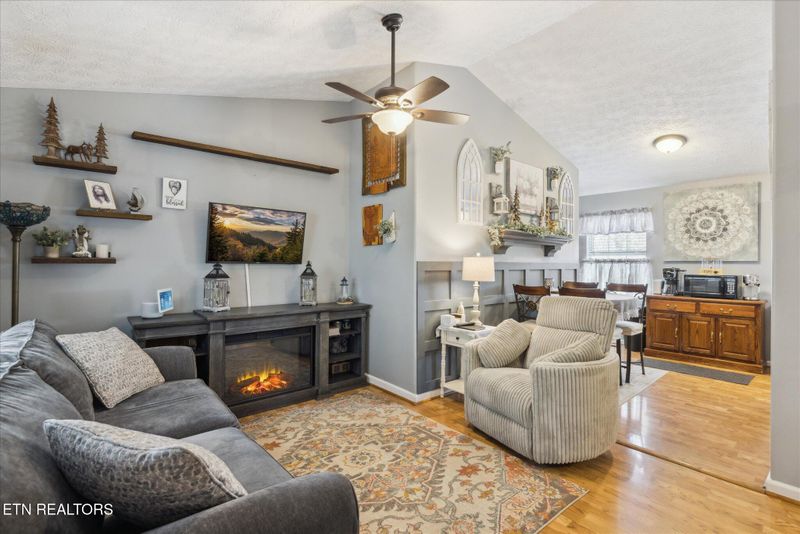 228 Summerset Way, Maynardville, TN 37807