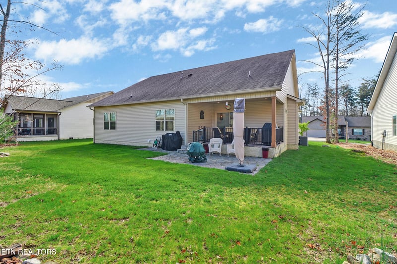 228 Thrushwood Dr, Fairfield Glade, TN 38558