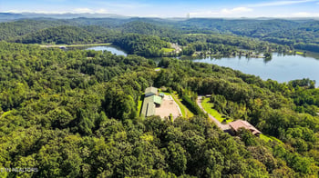 229 Bowers Rd, Harriman, TN 37748