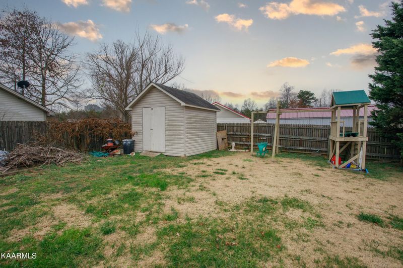 229 Carr Rd, Seymour, TN 37865