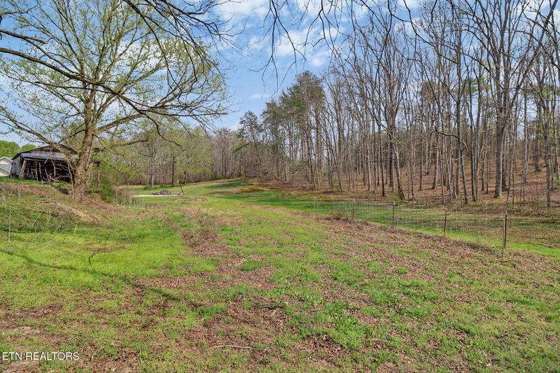 229 Mans Hollow Rd, Kingston, TN 37763