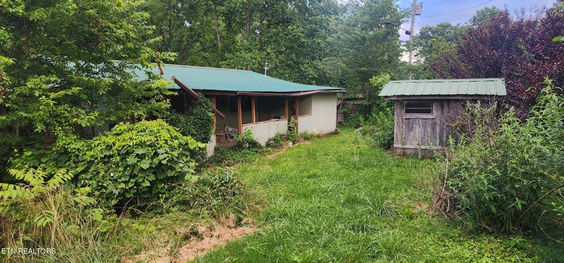 229 Obis Bowling Rd, Robbins, TN 37852