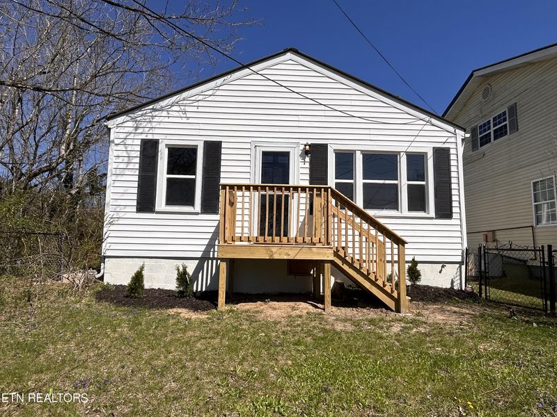 2293 Ruritan Rd, Harriman, TN 37748