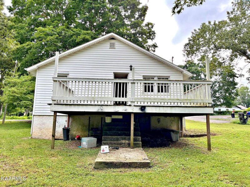 23 Melrose Ave, Englewood, TN 37329