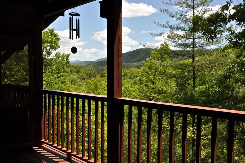 230 Cobblestone Way, Townsend, TN 37882