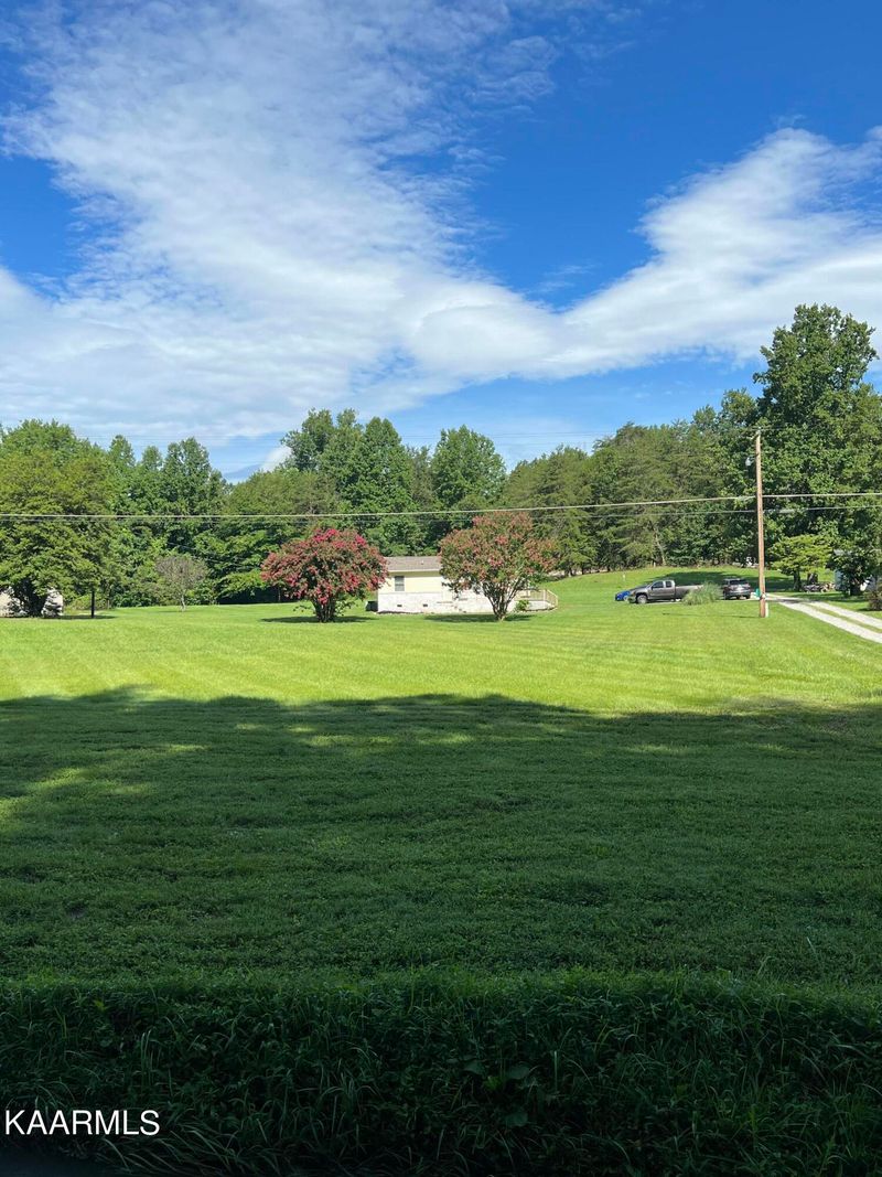 230 Granite Rd, Clinton, TN 37716