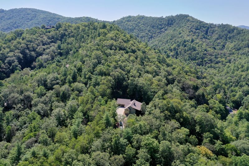 230 Low Gap Tr, Townsend, TN 37882
